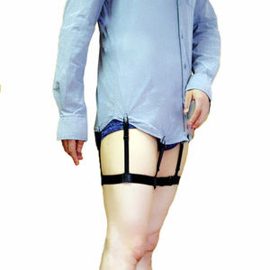 w-holder for shirt stays